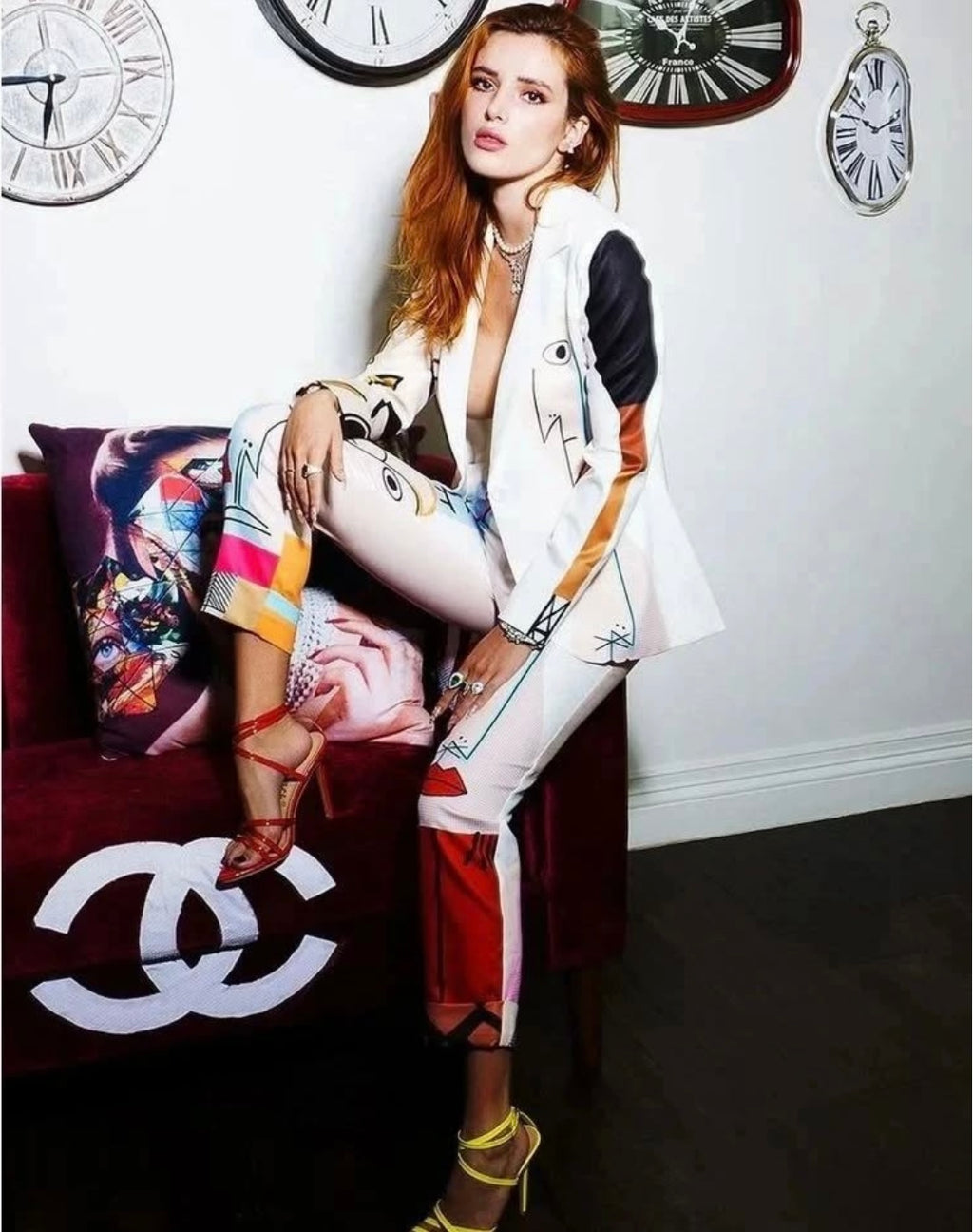 Ensemble Tailleur Alice – Chic & Audacieux