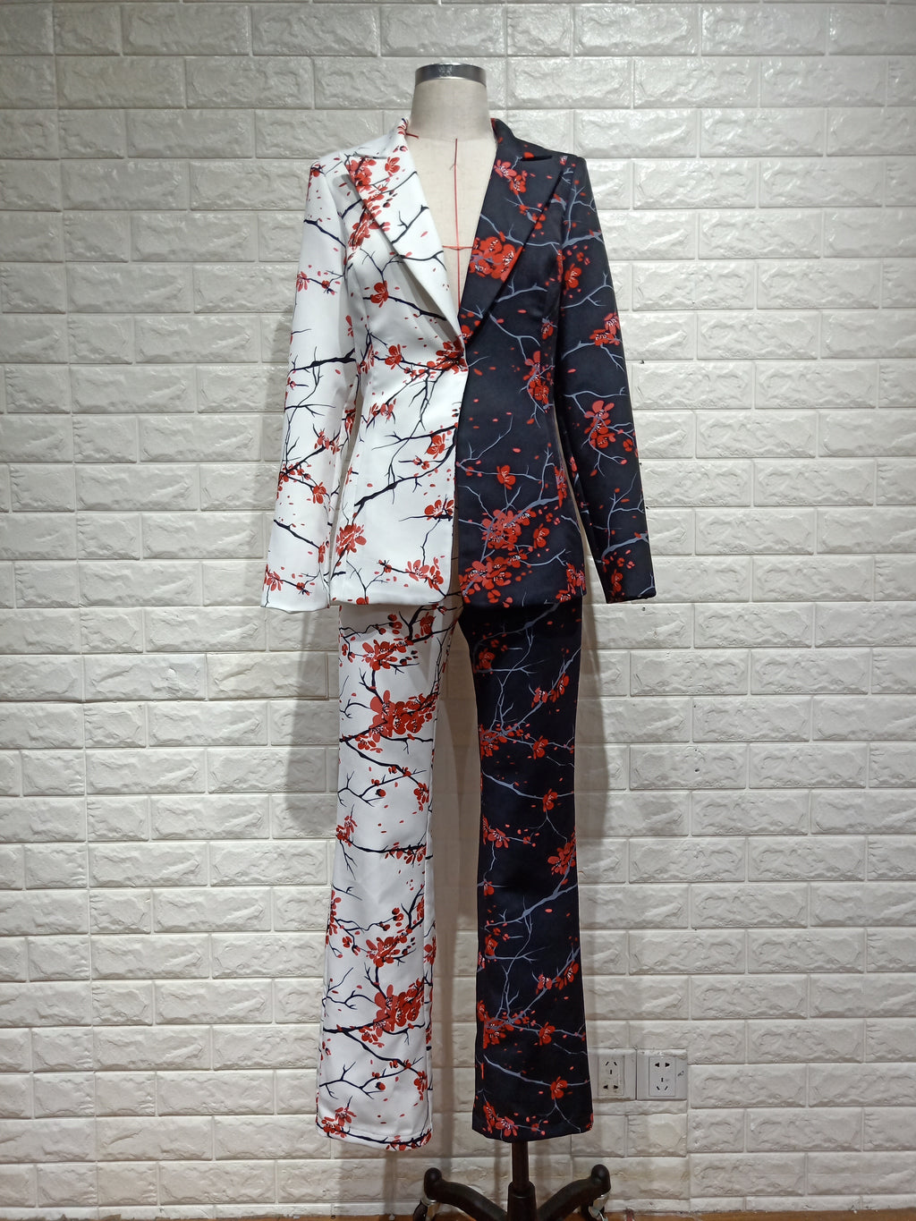 Ensemble Costume Véra – Contraste & Caractère